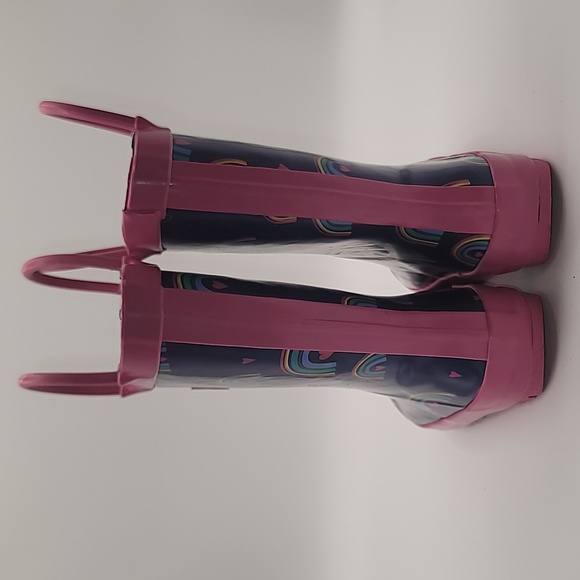 Preloved Adorable rain boots by Lone Cone size 7 - Picture 4 of 5